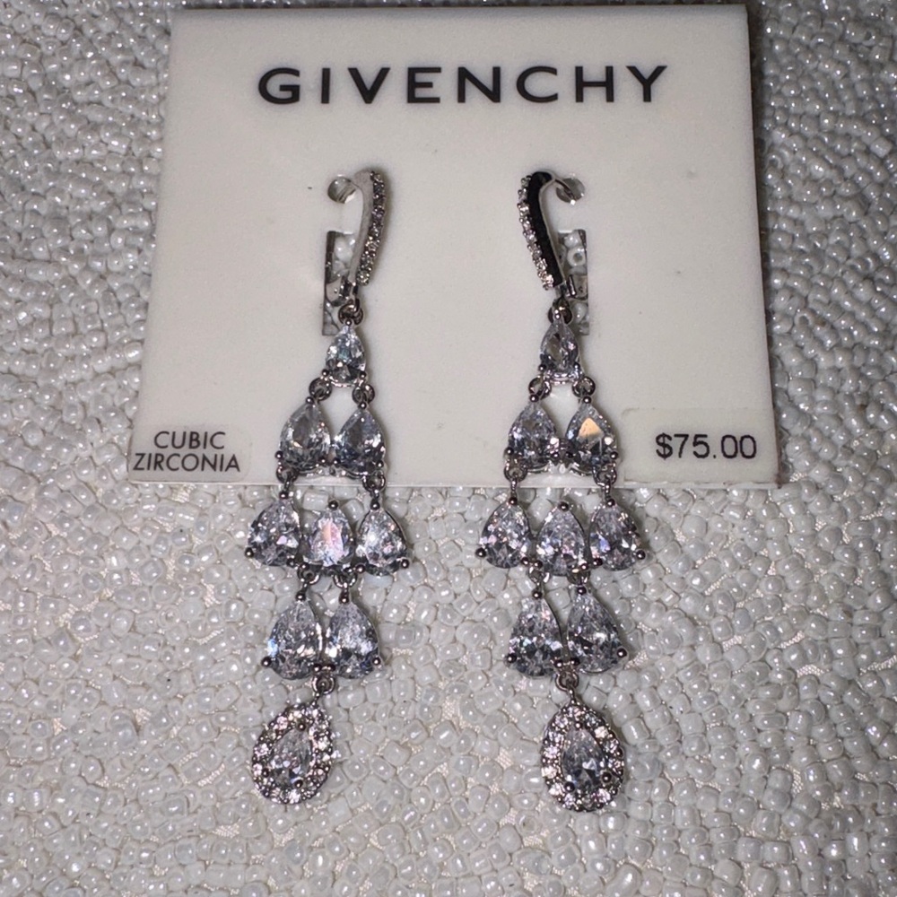Givenchy NWT Cubic Zirconia Tiered Teardrop Chandelier Earrings Silver